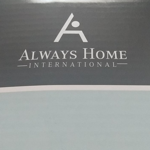 4 Piece Wall Shelf Set - Picture 3 of 4